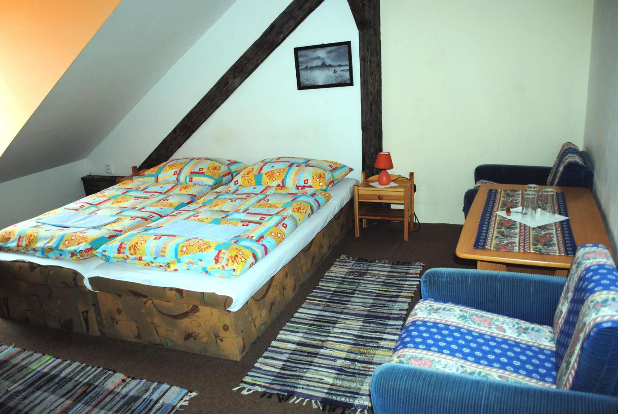 Penzión Slávia Poprad Esterno foto